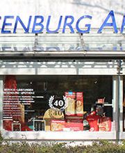 Aussenansicht der Riesenburg-Apotheke