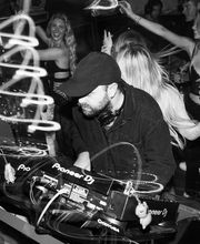 Medium Cool Cocktail Lounge image 14