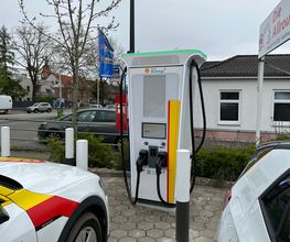 Shell Recharge Charging Station Bild 15