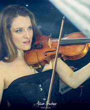 FEELING LIVE image 4