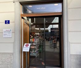 eingang-amavita-adler-apotheke