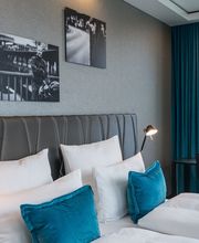 Hotel Motel One Berlin-Upper West - Room