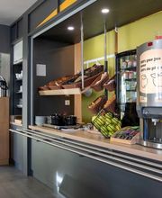 B&B HOTEL Avignon 2 image 12