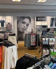 AWG Mode Center Brackenheim Bild 6