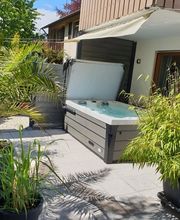 Seehaus Aachblick, Exklusive Apartments und Spa FeWo in Uhldingen am Bodensee Bild 1