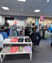 AWG Mode Center Münsingen Bild 6