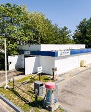 Get your car wash at Splash In located at 2575 Riva Road Annapolis, MD!