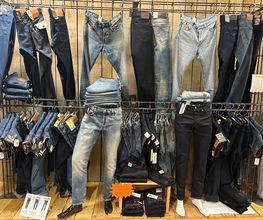 Street's Jeans image 8