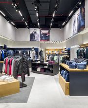 Calvin Klein Jeans immagine 5