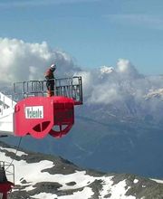 Valente Grue Assistance image 6