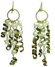 Boucles d'oreilles Collection Retour d'Egypte.
Techniques : Cuivre doré à la feuille 24cts.
Créations & pièces uniques par Salomé Osorio.