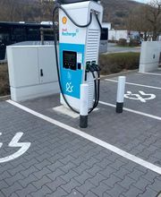 Shell Recharge Charging Station Bild 3