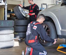 First Stop Reifen Auto Service Bild 3