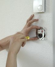 Schaltermontage
Elektroinstallation
Elektro
Service
Kundendienst