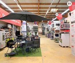 Mr.Bricolage Secondigny image 18