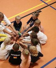 Karate-Minis