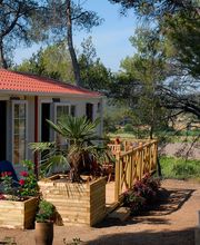 Camping Résidentiel La Pinède image 3