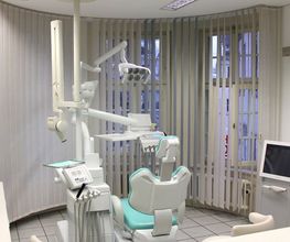 Dr. med. dent. Kolgeci Lumni Bild 2