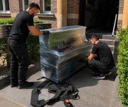 Umzug mit Piano