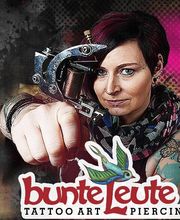 Bunte Leute Tattoo & Piercing Bild 15