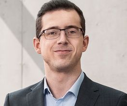 Dr. Hannes Reccius