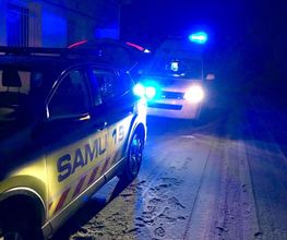 23 Sud Ambulances image 7