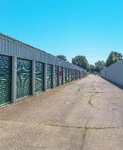 Johnston Street Self Storage image 4