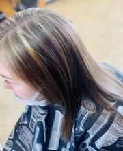 Fantastic Sams Cut & Color Lavernia image 5