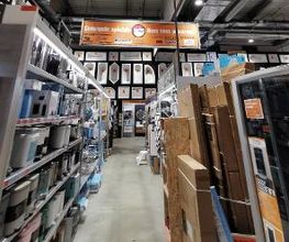 Salles de bains & sanitaires HORNBACH Villeneuve Bild 1