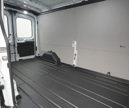 Ford Transit - Trunk.jpg