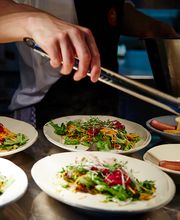 Hausmann's Düsseldorf Flughafen Bild 2