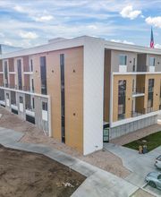 La Mira at Renaissance Apartments image 11