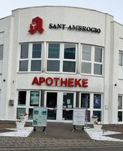 Aussenansicht der Sant-Ambrogio-Apotheke