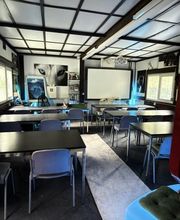 Der Seminarraum im Hundezentrum. Hier werden die Schulungen und die Seminare geführt.